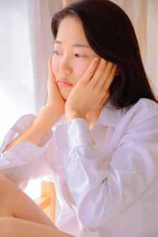 青田典子